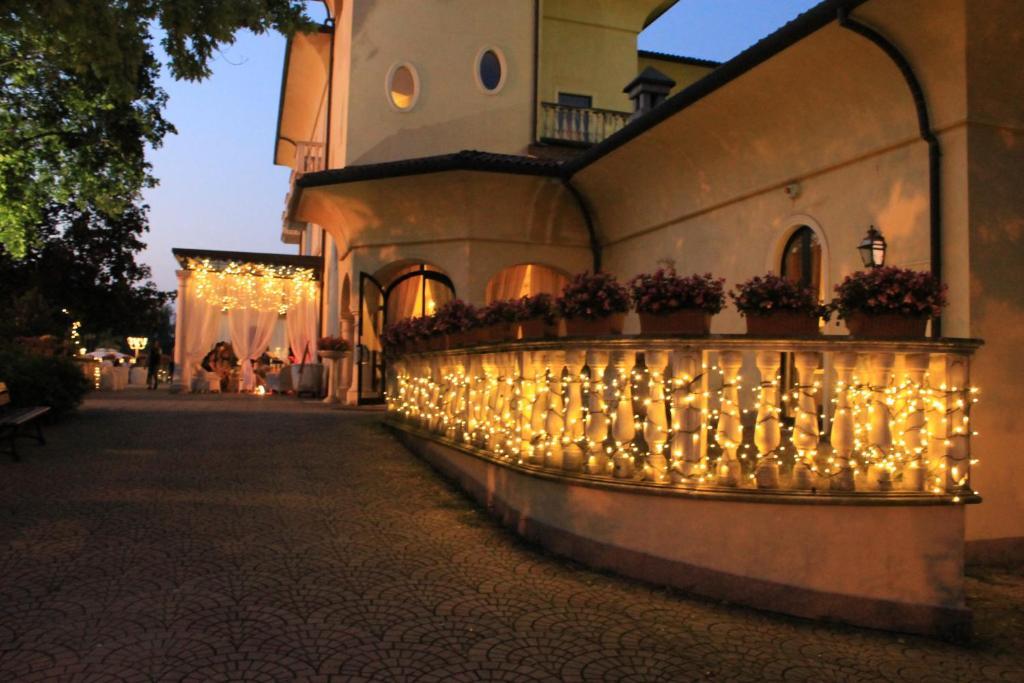 Villa Belvedere 1849 Misano di Gera dʼAdda Екстериор снимка